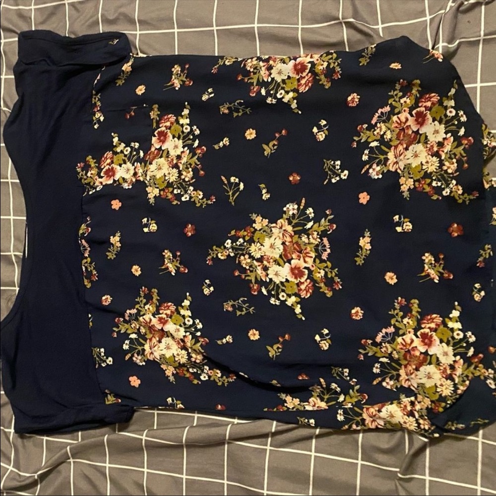 Women’s Navy Blue Floral Top
